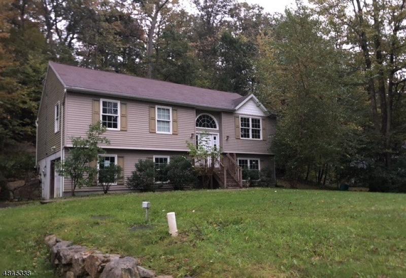 112 Fairlawn Dr - Photo 1