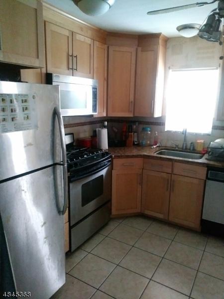 487 Aldene Rd - Photo 1