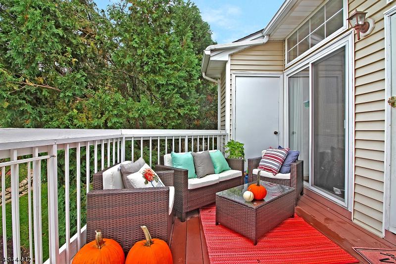 94 Mayfield Rd - Photo 1