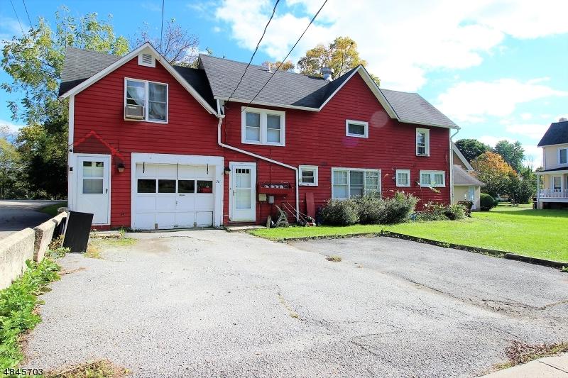 30 Wantage Ave - Photo 1