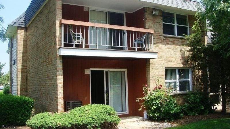 808 Eves Dr 1A - Photo 1