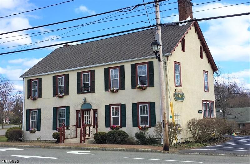 484 Main St - Photo 1