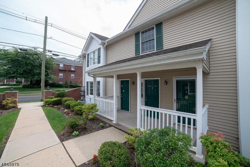 179 Roseland Ave Unit 7 - Photo 1