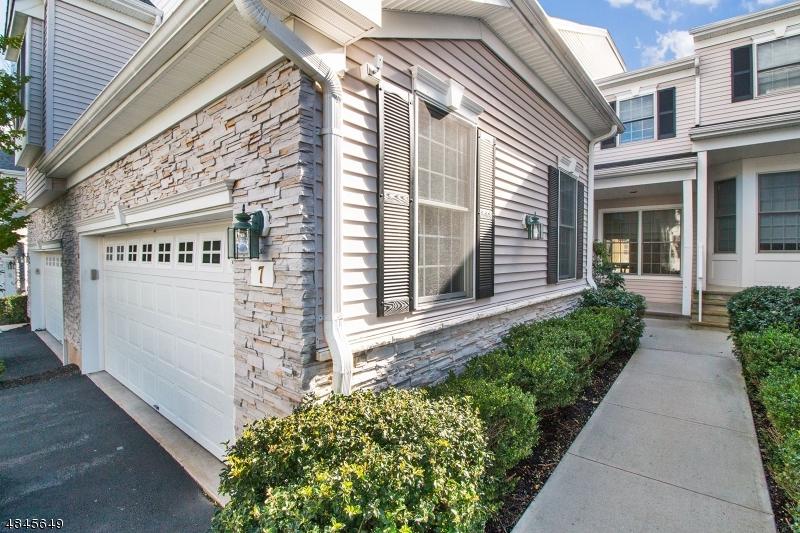 7 Schweinberg Dr - Photo 1