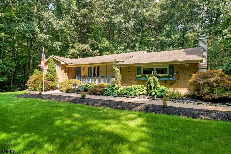 82 Kings Hwy - Photo 1