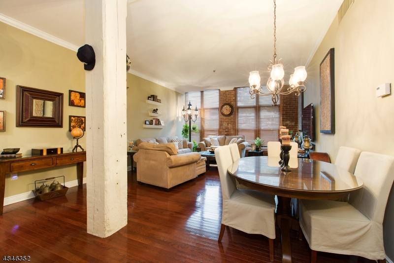 262 Main St Unit 103 - Photo 1