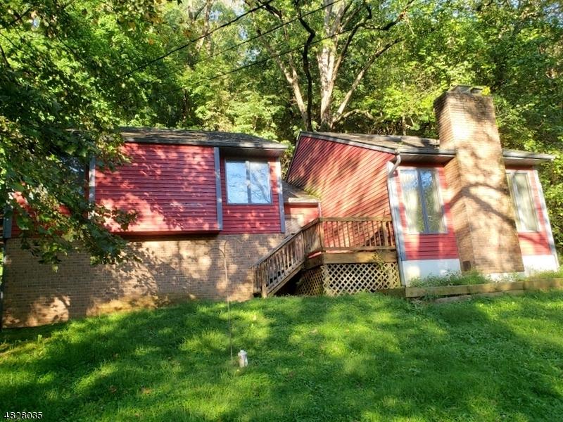 1624 River Rd - Photo 1