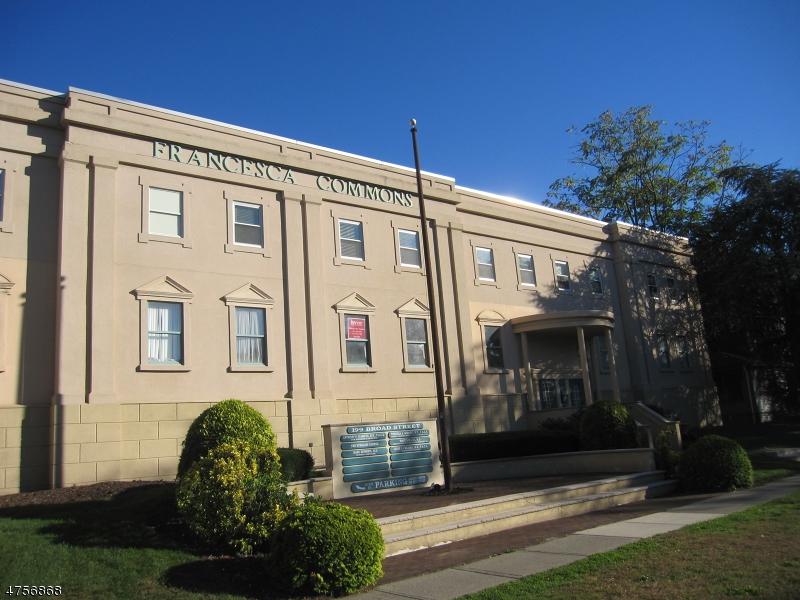 199 Broad St Unit 1D - Photo 1