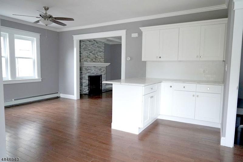 24 Catalpa Ave - Photo 1
