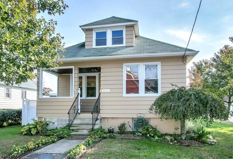 22 Myrtle Ave 1X - Photo 1