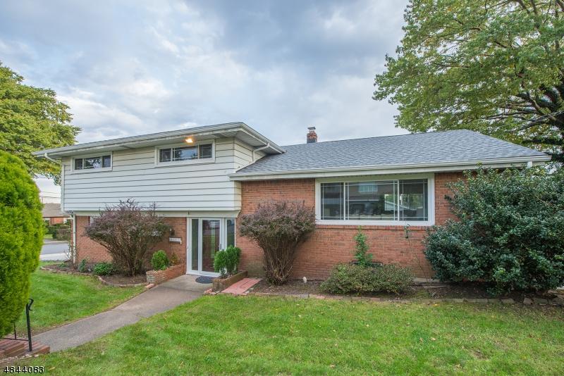 15 Lynn Dr - Photo 1
