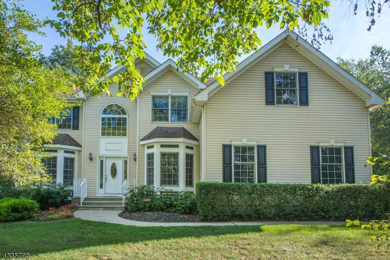4 Jewel Dr - Photo 1