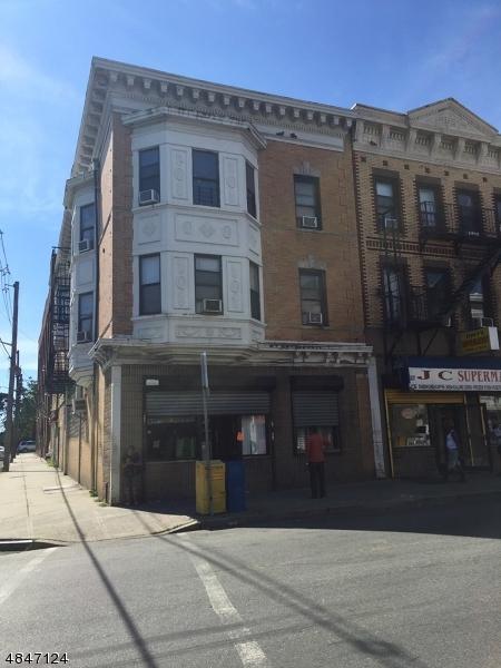 261 Passaic St - Photo 1