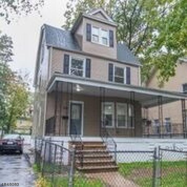 106 Sanford St - Photo 1