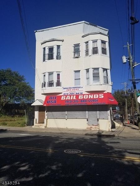 49 16TH AVE - Photo 1
