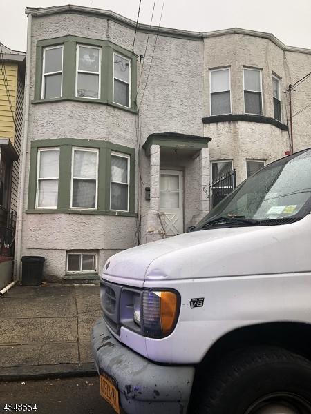 842 E Jersey St - Photo 1
