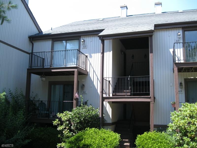 16312 Dell Pl - Photo 1