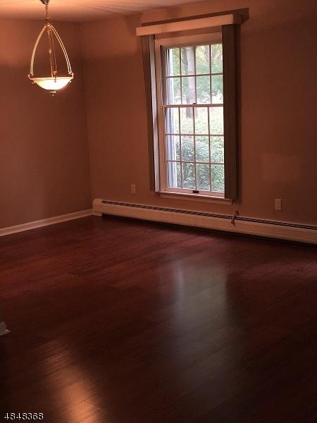 149 S Maple Ave - Photo 1