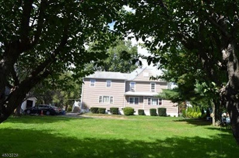 177 Jefferson Ave - Photo 1