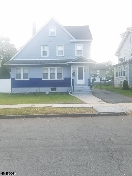 25 Renshaw Ave - Photo 1