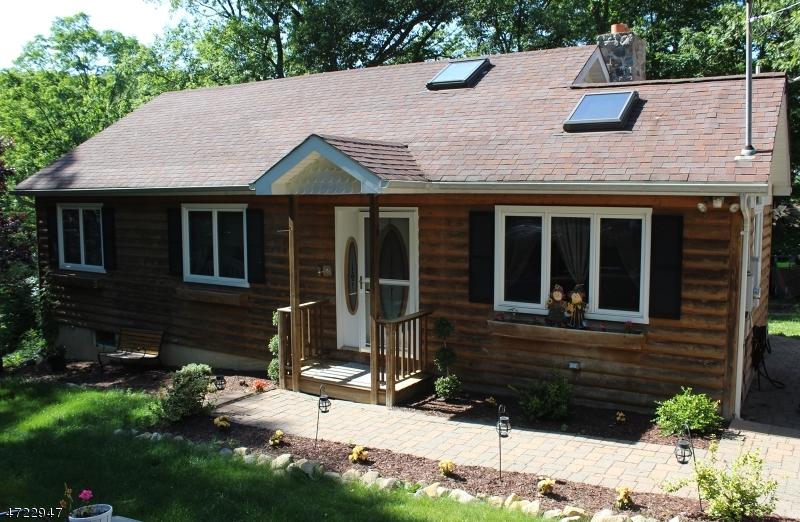 50 Grandview Ave - Photo 1