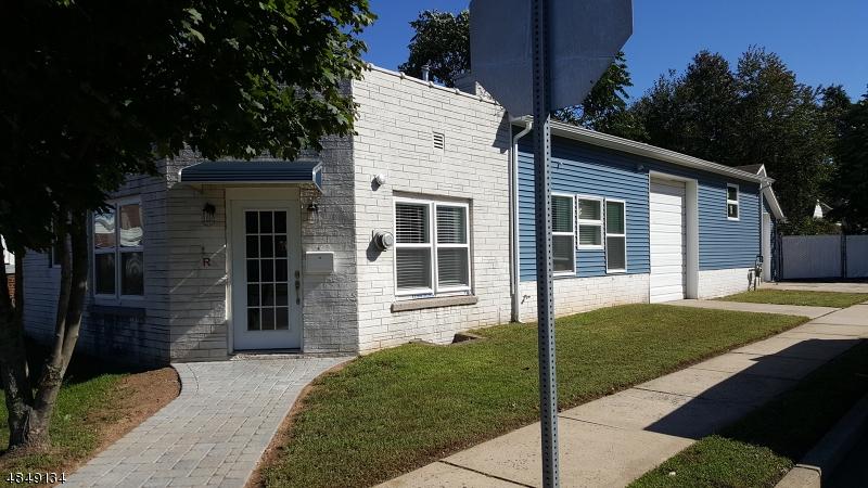 92 Gladys Ave - Photo 1
