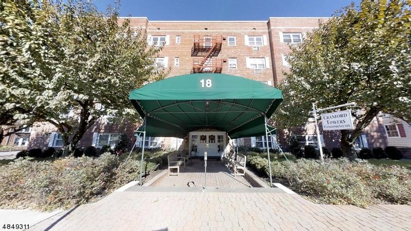 18 Springfield Ave Apt 1C - Photo 1
