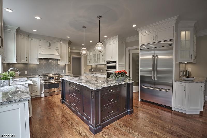 2 Fox Hunt Ct - Photo 1