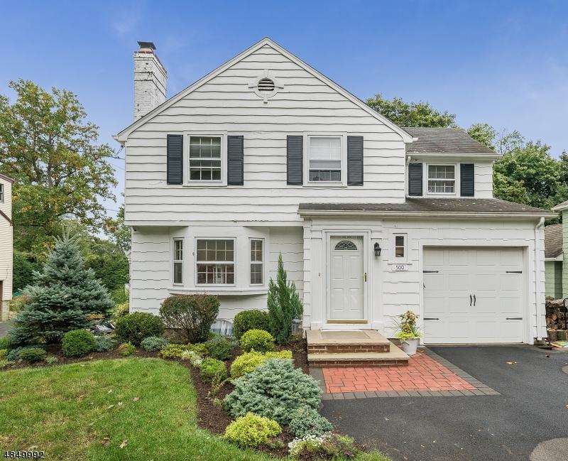 500 Lafayette Ave - Photo 1