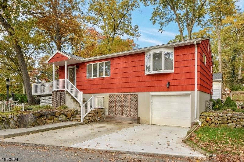 84 Laurel Pl - Photo 1