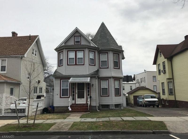 470 Devon St - Photo 1