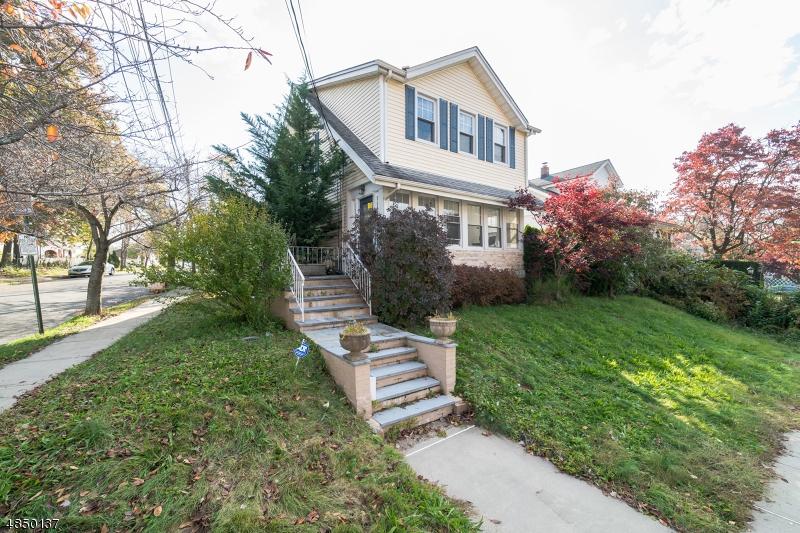 150 Delavan Ave - Photo 1