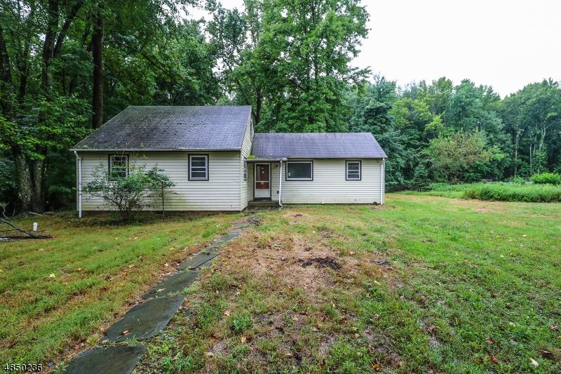 14 Green Shadow Ln - Photo 1