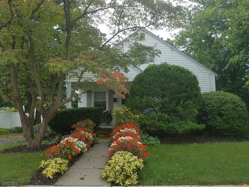 4 Monroe St - Photo 1