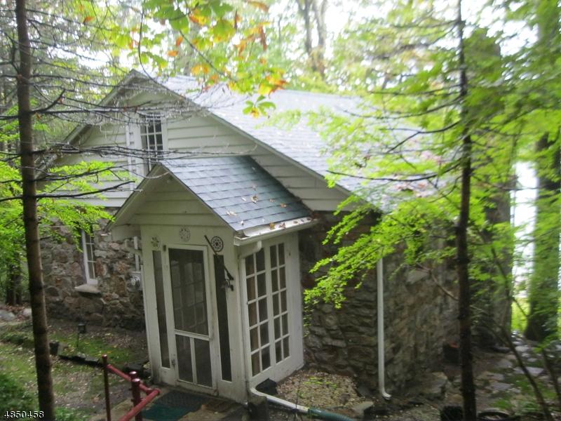 36 E Shore Trl - Photo 1