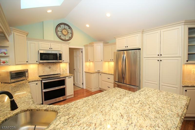 30 Woodland Rd - Photo 1