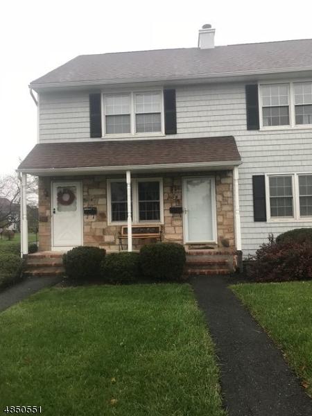 601 Marlborough Common - Photo 1