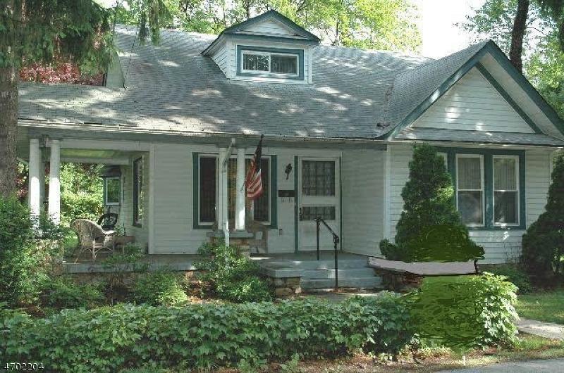 47 Elizabeth Ln - Photo 1