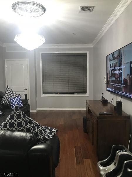 102 E Elizabeth Ave 306 - Photo 1