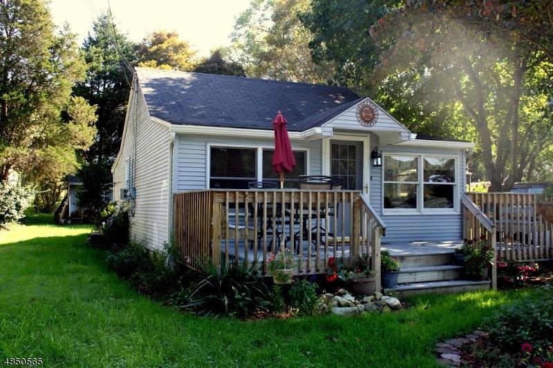 6 Apple Dr - Photo 1
