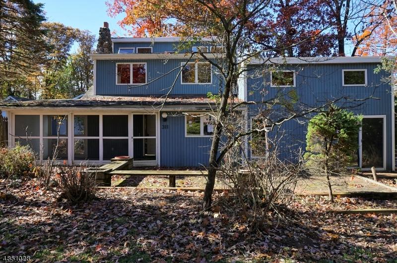 311 Top Ave - Photo 1