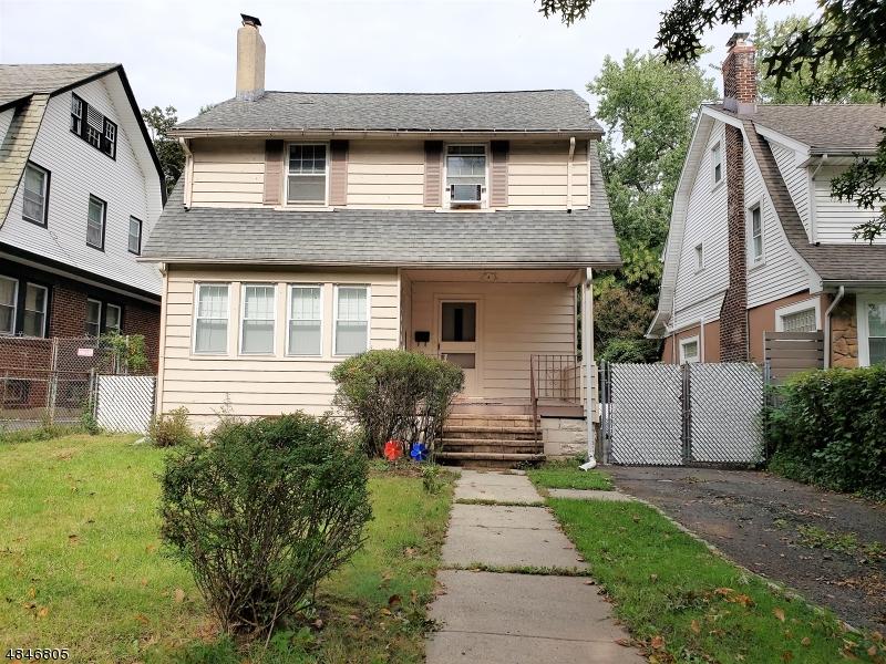 138 Renshaw Ave - Photo 1