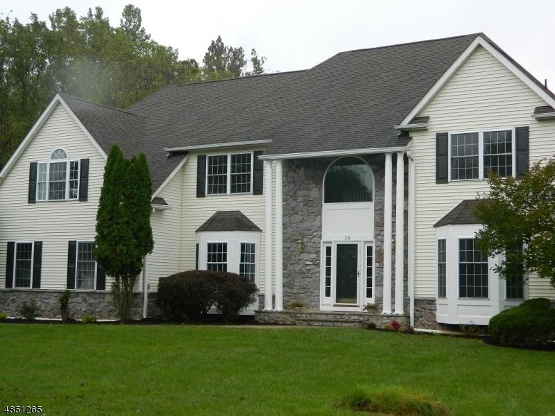 29 Benjamin Dr - Photo 1
