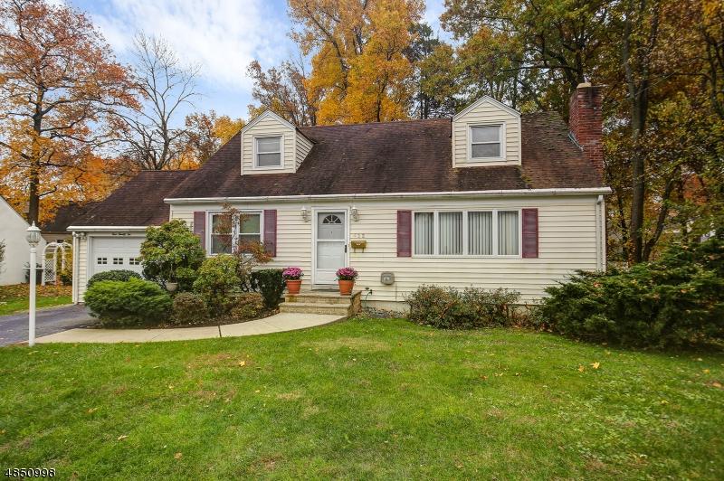 422 South Ave - Photo 1