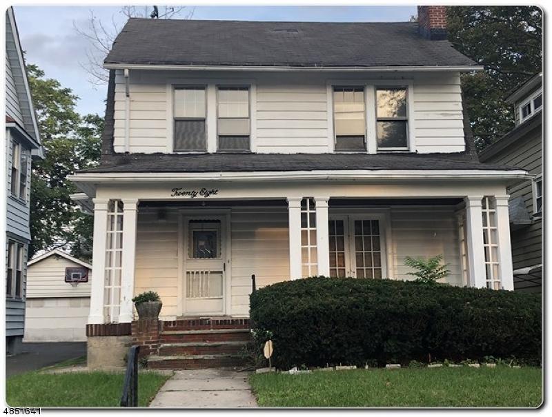 28 Fairmount Ter - Photo 1