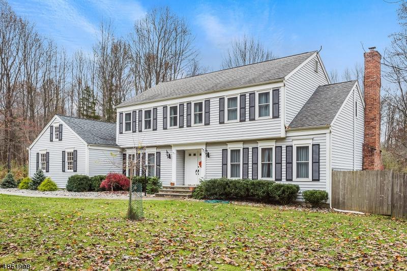 5 Fieldstone Dr - Photo 1