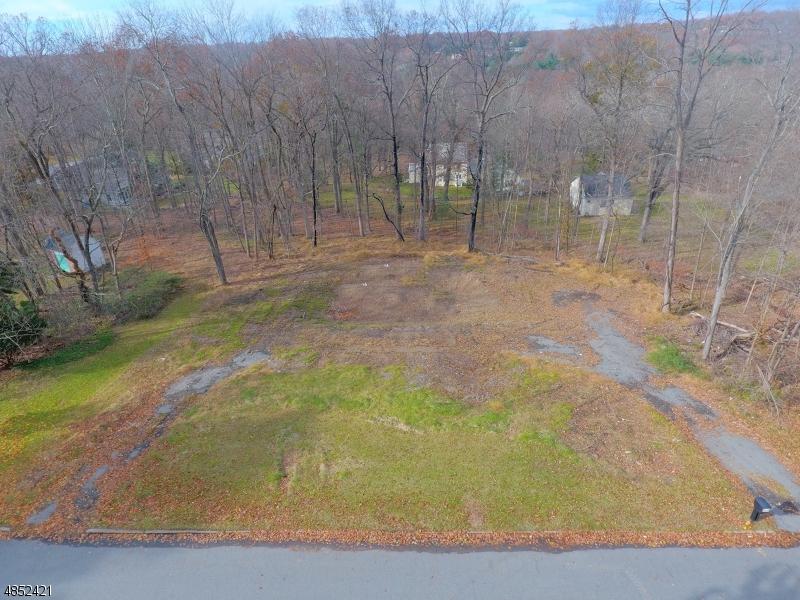 3 Stevenson Ln - Photo 1