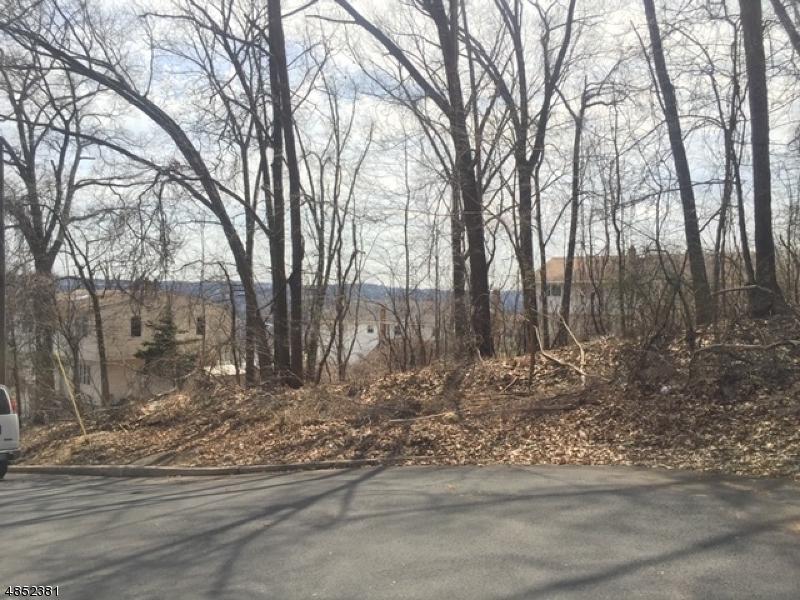 35 Paterson Ave - Photo 1