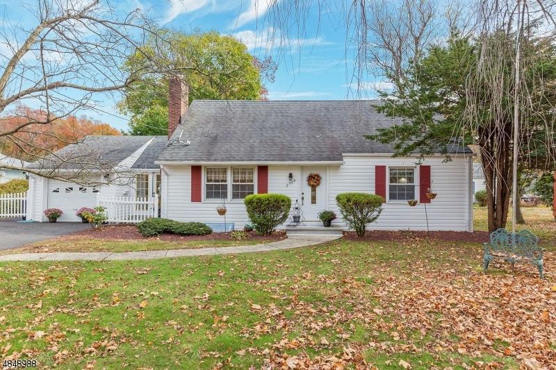 2594 Mountain Ave - Photo 1