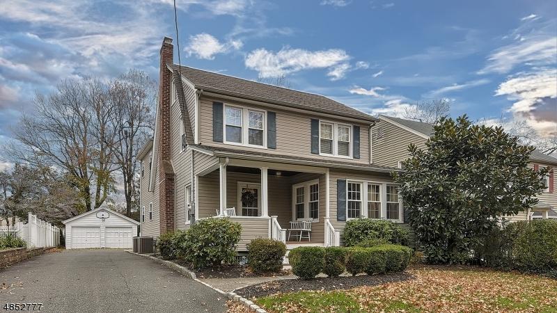 16 Linden Ave - Photo 1
